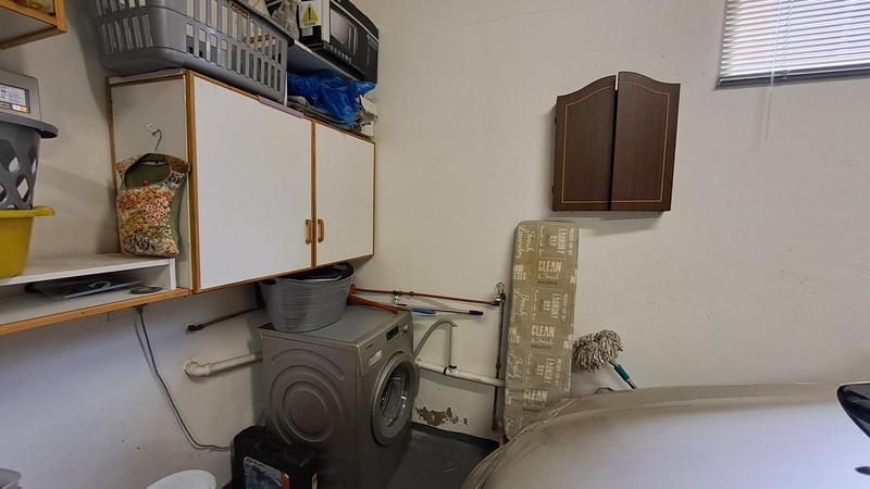 3 Bedroom Property for Sale in Stilbaai Wes Western Cape